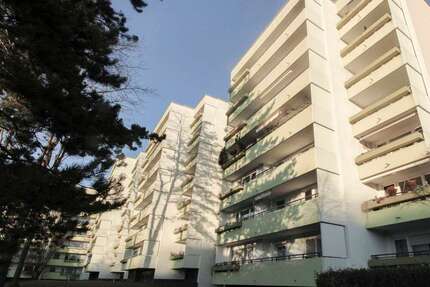 Wohnung zum Kaufen in München 225.000,00 € 59 m²