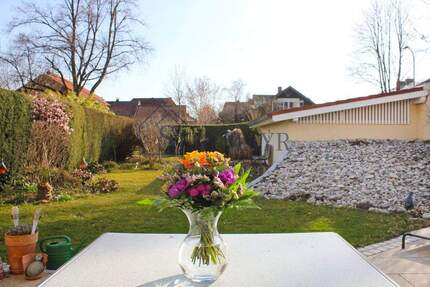 VERKAUF: Erdgeschosswohnung in Toplage am Gögerl mit 300 qm uneinsehbarem Garten! - Weilheim in Oberbayern