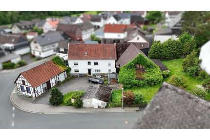 Haus zum Kaufen in Breidenbach Wiesenbach 229.000,00 € 150 m² - Breidenbach / Wiesenbach