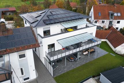 3-Zimmer-Neubauwohnung mit Aufzug, Balkon & Einbauküche - Ascha