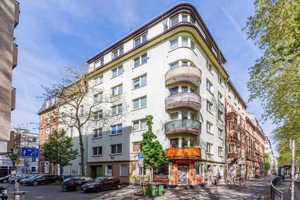 1 oder 2 möblierte WG-Zimmer mit neuer Küche in Mainzer Neustadt