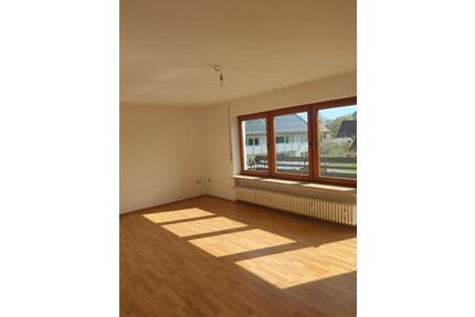 ***Helle 3‑Zimmer‑Wohnung mit zwei Balkonen*** - Dietenhofen