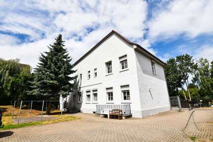 Haus zum Kaufen in Niederndodeleben 338.500,00 € 247.6 m²