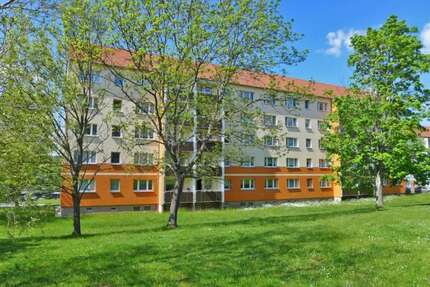 Wohnung zum Mieten in Limbach-Oberfrohna 255,00 € 46.49 m²