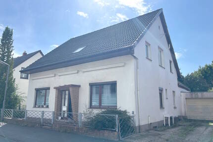 PURNHAGEN-IMMOBILIEN - Freistehendes Einfamilienhaus mit Garage in ruhiger Lage von Bremen-Blumenthal! - Bremen / Blumenthal