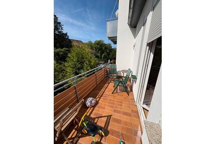 Helle 3 Zimmer Wohnung - 1.300,00&nbsp;EUR Kaltmiete, ca.&nbsp; 90,00&nbsp;m&sup2; in Göppingen (PLZ: 73033)