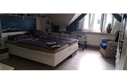 4-Zimmer, KD, 2 x Bad, 102 qm, 3. OG, - Wuppertal Dornap