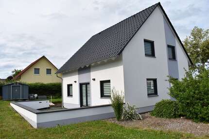 Haus zum Kaufen in Colditz 290.000,00 € 125 m²