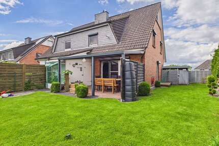 Haus zum Kaufen in Travenbrück 399.000,00 € 132 m²