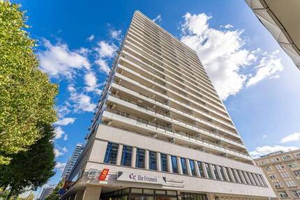 Wohnen im 11. OG mit Balkon und fantastischem Ausblick - Berlin Mitte