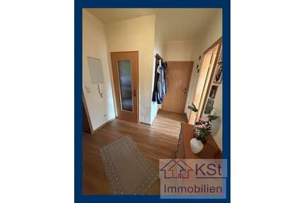 Wohnung zum Kaufen in Frohburg 72.000,00 € 66 m²