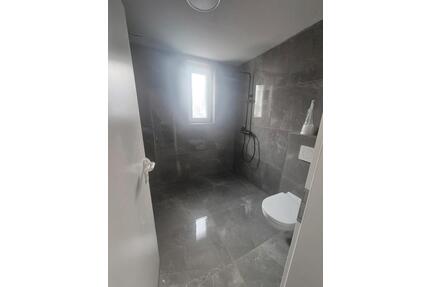 Haus zu vermieten - 1.400,00&nbsp;EUR Kaltmiete, ca.&nbsp; 174,30&nbsp;m&sup2; in Kirchlengern (PLZ: 32278)