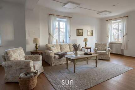 Familienlandsitz mit Jugendstil-Charme und vielseitigen gewerblichen Nutzungsmöglichkeiten - Röfingen Roßhaupten