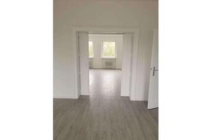 Lichtdurchflutete 5-Zimmer Wohnung - Salzgitter Ortschaft Südost