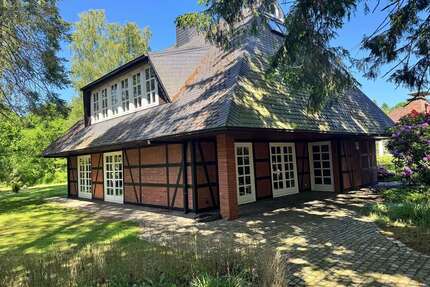 Haus zum Kaufen in Norderstedt 749.000,00 € 213 m²