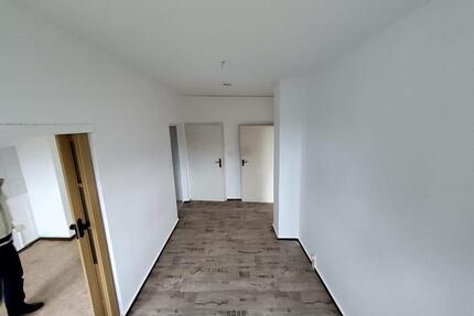 renovierte 1,5 Zimmerwohnung Küche Diele Bad in Bad Sülze zu Vermieten