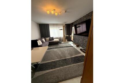 Helle 2-Zimmer-Wohnung mit Balkon & Garage – ab 01.06.2026 frei! - Bad Neustadt an der Saale