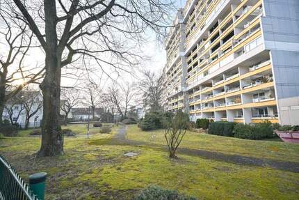 DIETZ: 2-Zimmer-Obergeschosswohnung in Rodgau Nieder-Roden - wenige Minuten vom Bahnhof entfernt!