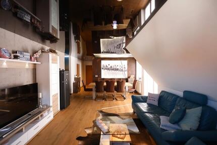 Exklusive Wohnung im Penthouse-Stil im Herzen von Stetten a.k.M. - Stetten am kalten Markt