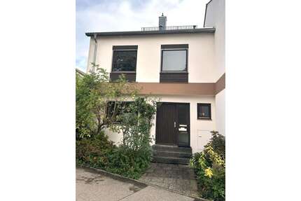 Haus zum Kaufen in Augsburg 699.000,00 € 156 m²