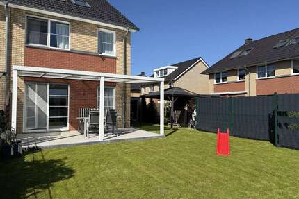 Haus zum Kaufen in Blankenfelde-mahlow 475.000,00 € 118 m²