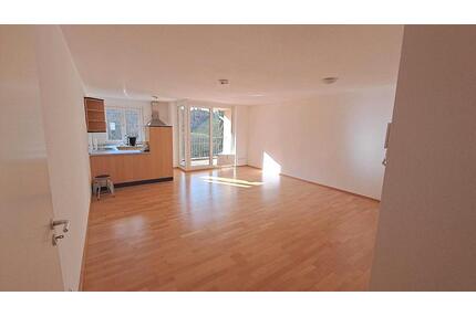 Zurück! 2-Zimmer-Wohnung mit Garage von Privat. - Hirschberg an der Bergstraße