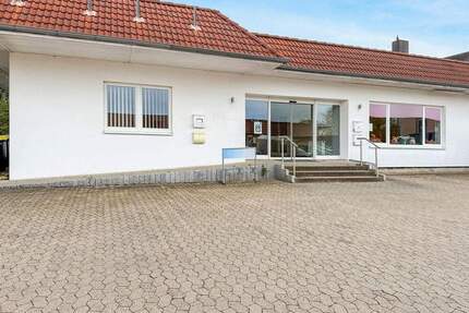 Großzügige, moderne Gewerbefläche mit ca. 220 m² und sehr guter Erreichbarkeit - Porta Westfalica Veltheim