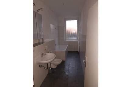 ***Gepflegte Wohnung mit Tageslichtbad sucht neue Mieter*** - Gelsenkirchen Rotthausen