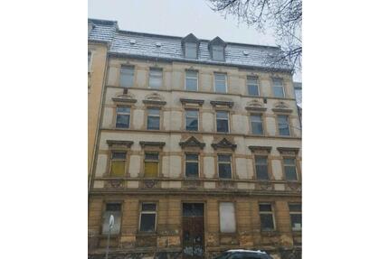Großes Mehrfamilienhaus mit 10 Wohnungen in Zeitz