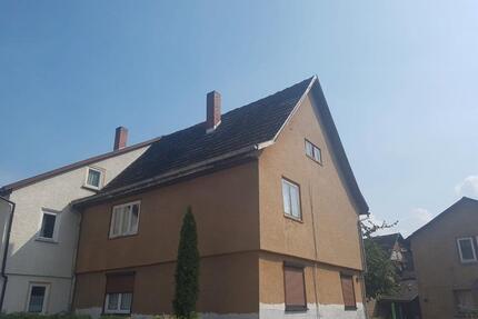 Wohnhaus+Nebengebäude+große Scheune+ Garage in Wernshausen - Schwallungen