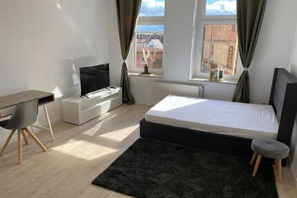 Rundum sorglos Paket! Möbliertes WG-Zimmer WLAN & Nebenkosten in renovierter 4-Zi Whg 3 Min. von FH - Aschersleben