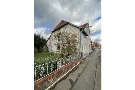 Haus zum Kaufen in Hannover 385.000,00 € 316 m²