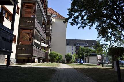 Wohnung zum Mieten in Zwickau 290,00 € 46.98 m²