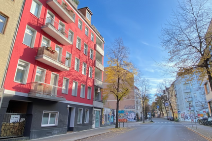 Haus zum Kaufen in Berlin 2.900.000,00 € 910 m²