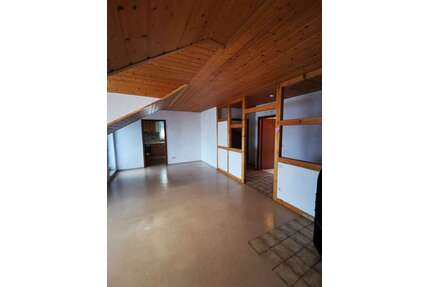 Wohnung zum Mieten in Eschenbach 650,00 € 62.65 m²