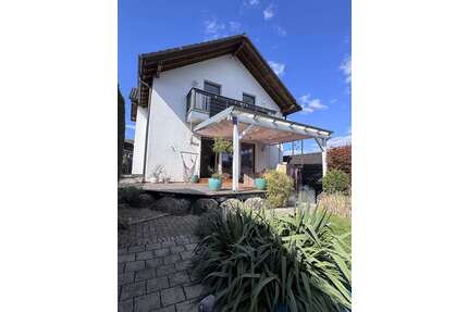 Haus zum Kaufen in Solms 495.000,00 € 165 m²