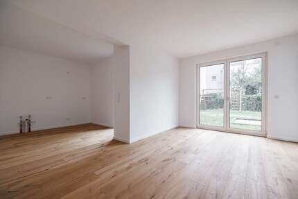 Wohnung zum Mieten in Leipzig 2.681,46 € 148.97 m²