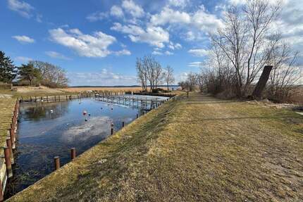 Bungalow in Wassernähe - 96.000,00&nbsp;EUR Kaufpreis, ca.&nbsp; 42,00&nbsp;m&sup2;&nbsp;Wohnfl&auml;che in Krummin (PLZ: 17440) Neeberg