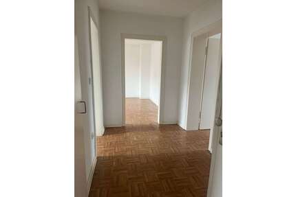 Wohnung zum Mieten in Duisburg 479,00 € 69 m²