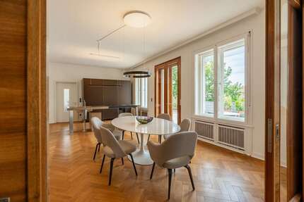 Haus zum Kaufen in Schwabach 1.249.000,00 € 340 m²