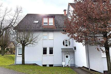 Wohnung 1. OG mit 4 ZKB in beliebter Lage von Bebra !