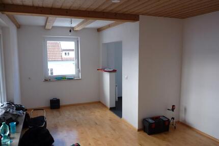 Mietwohnung 88099 NEUKIRCH - 860,00&nbsp;EUR Kaltmiete, ca.&nbsp; 80,00&nbsp;m&sup2; in Neukirch (PLZ: 88099)