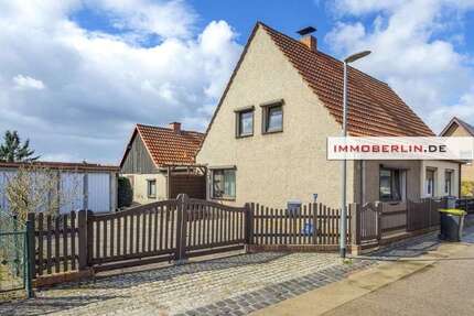 Haus zum Kaufen in Leegebruch 299.000,00 € 110 m²