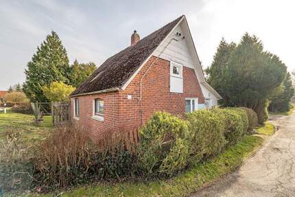 Handwerkertraum mit Potenzial: Ferienhaus von 1947 mit individuellem Gestaltungsspielraum - Wischhafen Hamelwördenermoor