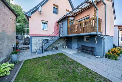 Haus zum Kaufen in Billigheim 235.000,00 € 106 m²