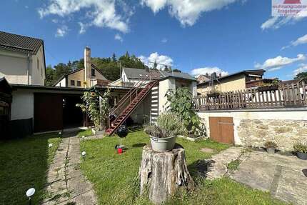 Haus zum Kaufen in Schönheide 179.000,00 € 185 m²