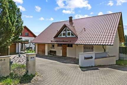 Haus zum Kaufen in Bergatreute 498.000,00 € 218 m²