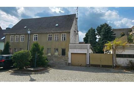 Großes Haus mit Grundstück im Herzen von Gräfenhainichen