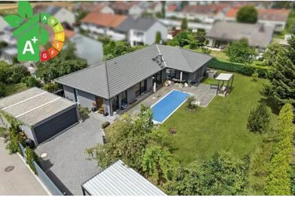 Luxuriöser Design-Bungalow (BJ 2021) mit Pool, Sauna, Weinkeller - Neu-Ulm Burlafingen