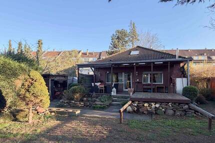 Freistehendes Einfamilienhaus in ruhiger Lage von Köln-Dellbrück mit großzügigem Garten und flexible